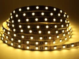 do led strip lights attract bugs